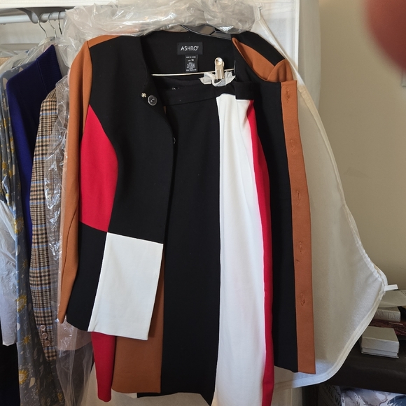 Ashro Dresses & Skirts - Ashro Black and Red Dress Blazer